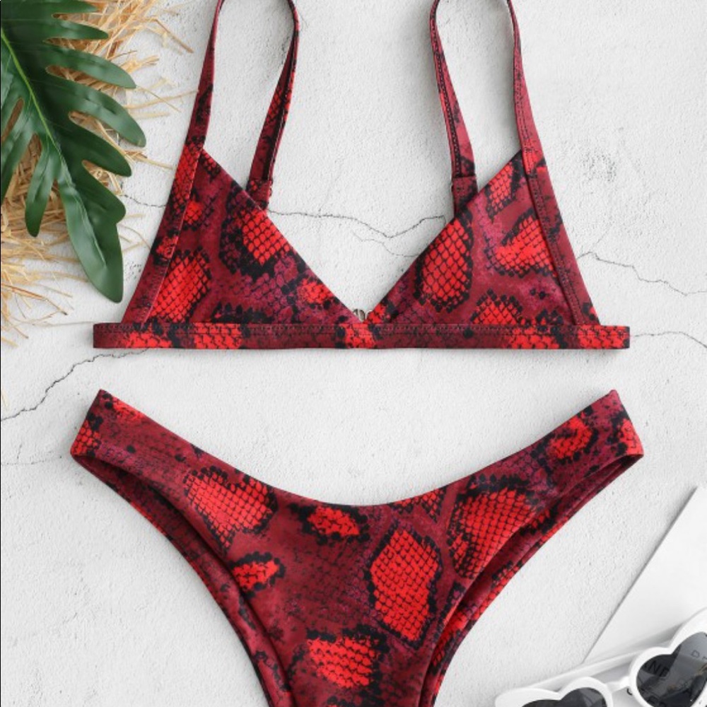 ZAFUL snakeskin bikini set